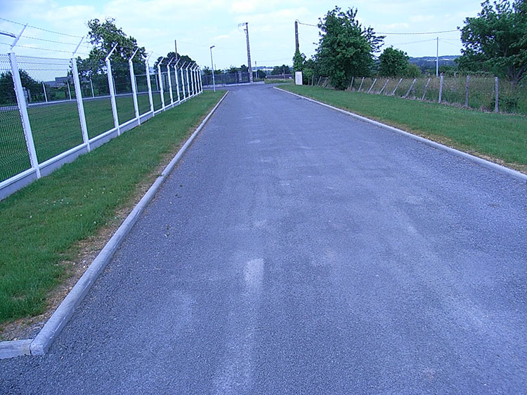 Pose de goudron à Beaupréau-en-Mauges